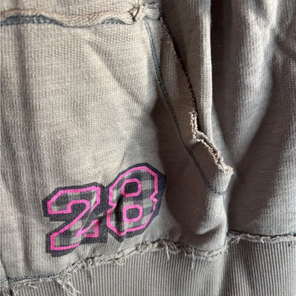 Disney Mickey Mouse Women's zip-up Hoodie Gray & Pink XL - Picture 2 of 6